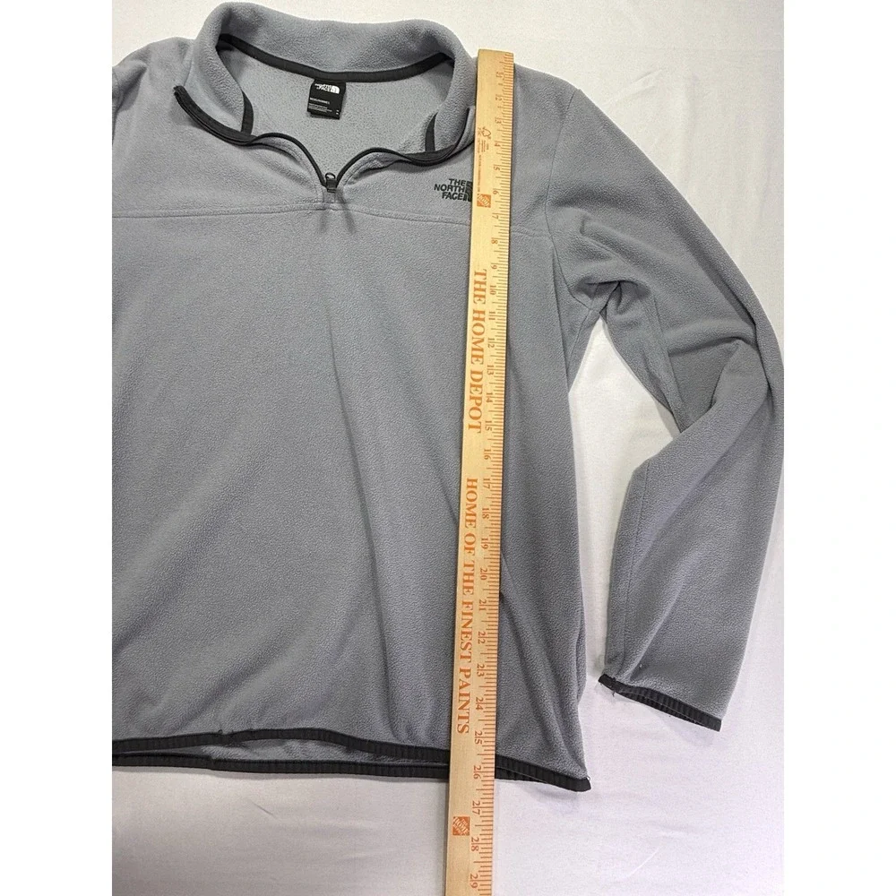 The North Face Men's Gray Fleece 1/4 Zip Logo Mock Neck Pullover Sweatshirt M